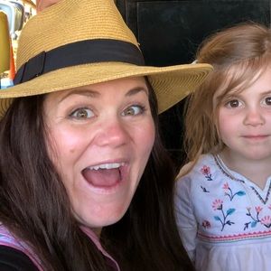 Meet your Posher, Kendra